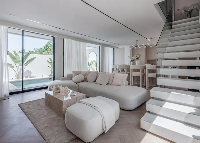 Brand New Luxury 2 Bedroom Casa Coco Laubana